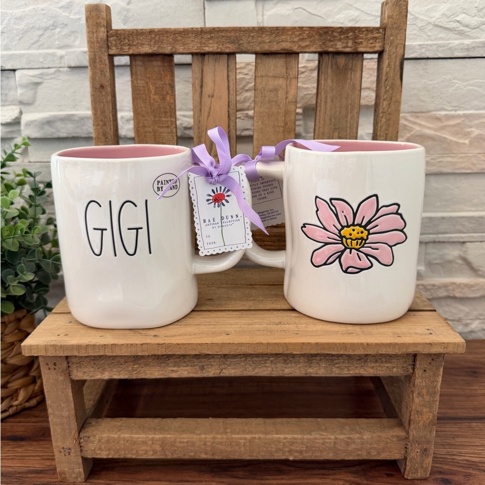🆕 Rae Dunn | "GIGI" 🌸 Double Sided Spring Mug! - Picture 7 of 8